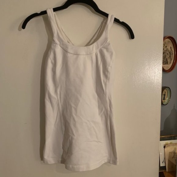 Lululemon Multistrap top - Picture 2 of 4